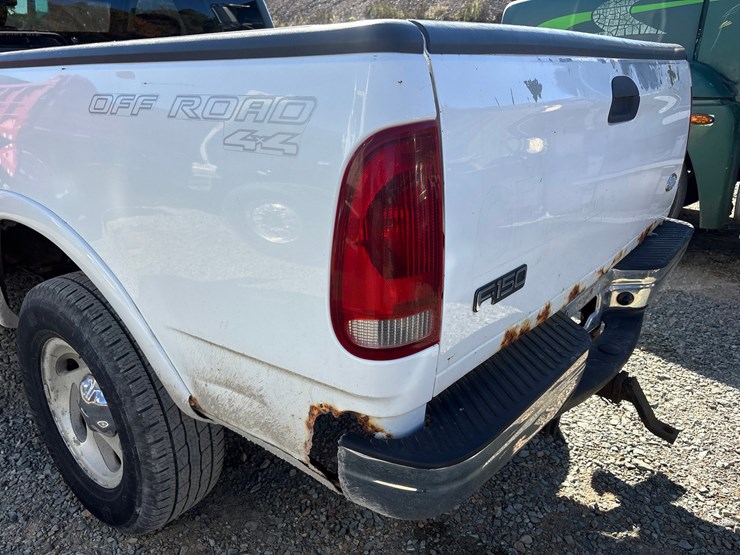 2001-ford-f150-xlt-image-17