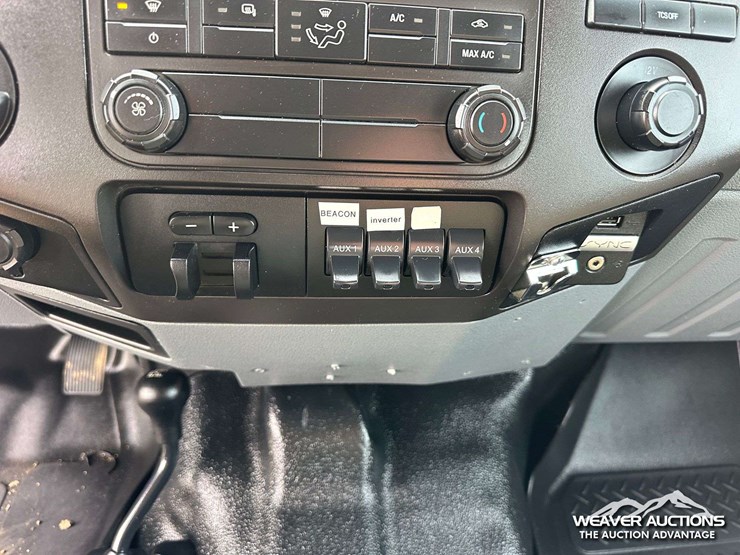 2016-ford-f550-image-21