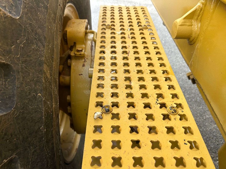 2008-caterpillar-140m-vhp-plus-image-63