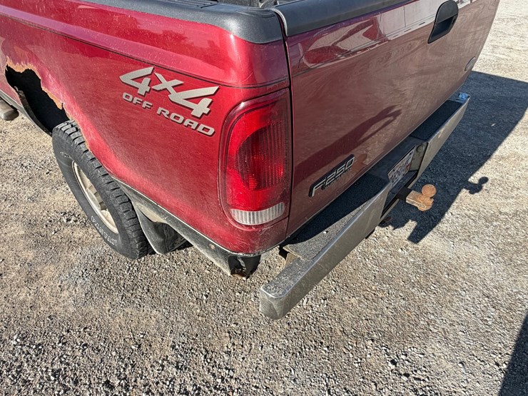 2002-ford-f250-lariat-image-23