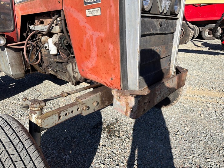 massey-ferguson-1135-image-35
