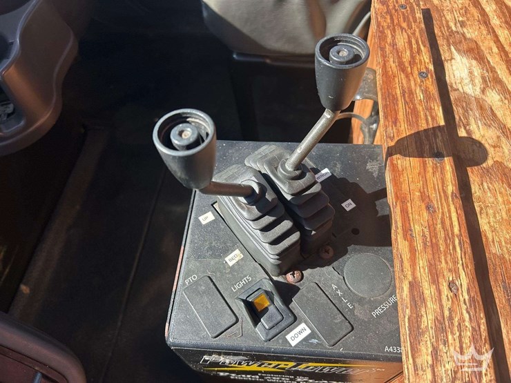 2014-international-workstar-7400-image-20