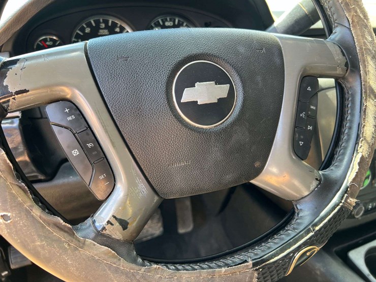 2008-chevrolet-avalanche-1500-image-13