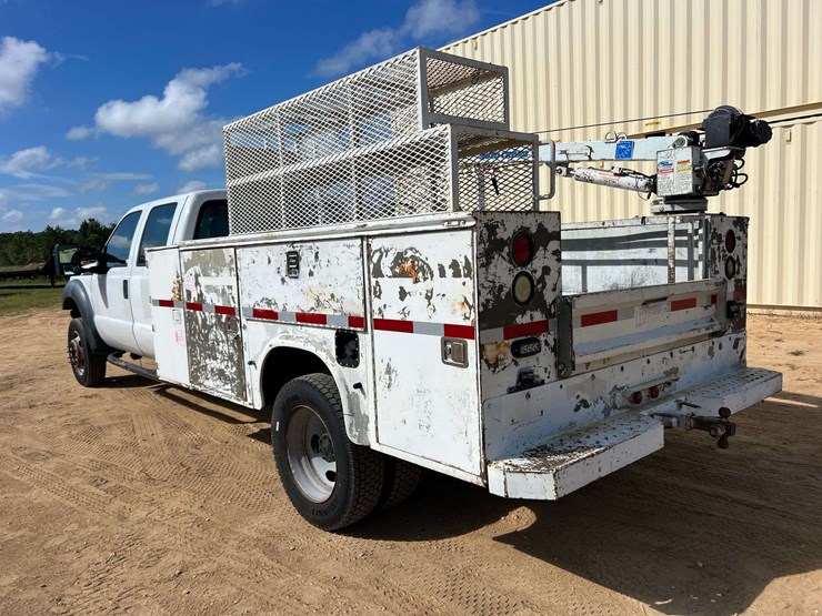 2015-ford-f550-image-2