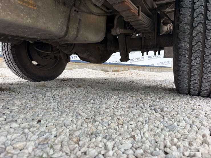 2012-ford-f350-image-29