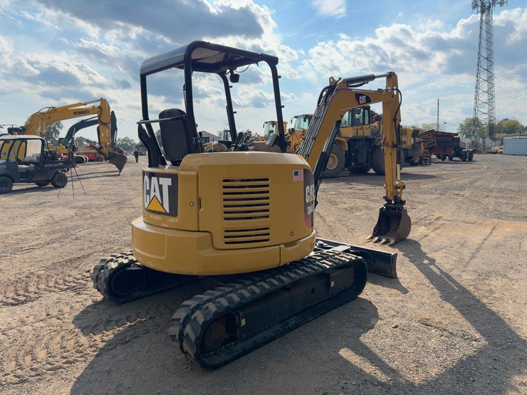 2016-caterpillar-304e2-cr-image-5