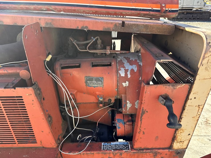 ditch-witch-350sx-image-21