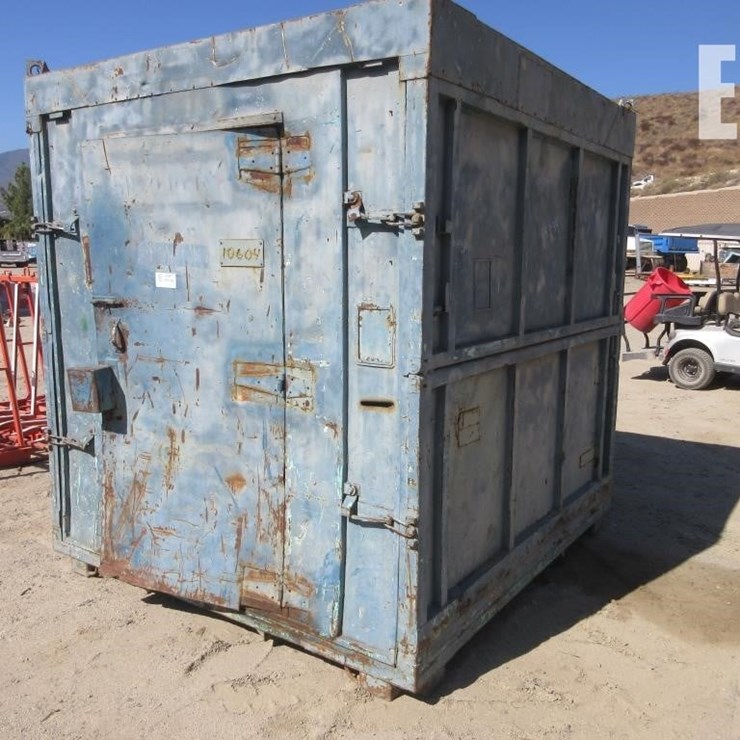 7' X 91" X 93" STORAGE CONTAINER
