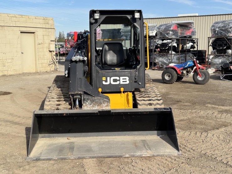 2021-jcb-3ts-8t-image-6