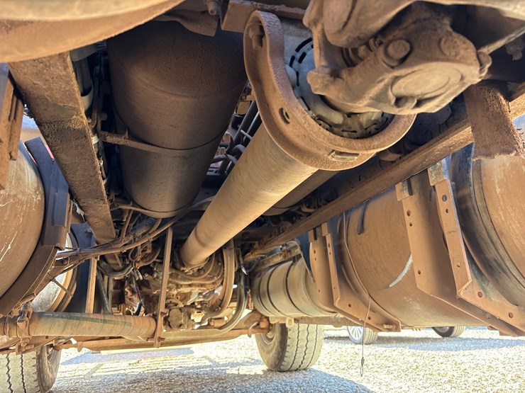 2009-kenworth-t800-image-80