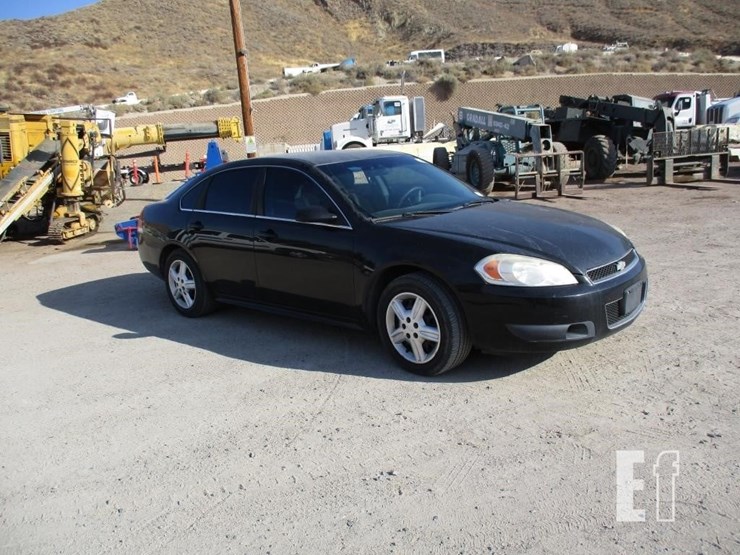 2012-chevrolet-impala-image-2