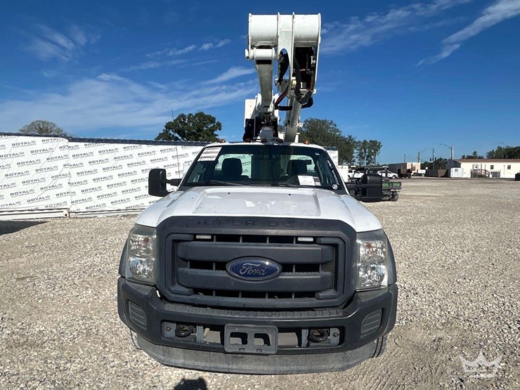 2016-ford-f550-image-37