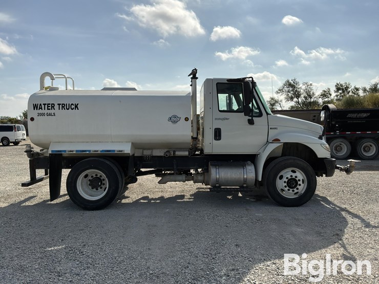 2012-international-durastar-4400-image-4