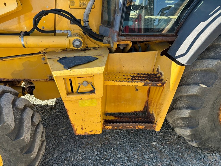 2005-deere-310sg-image-19