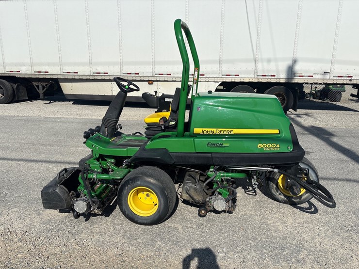 john-deere-8000a-image-1