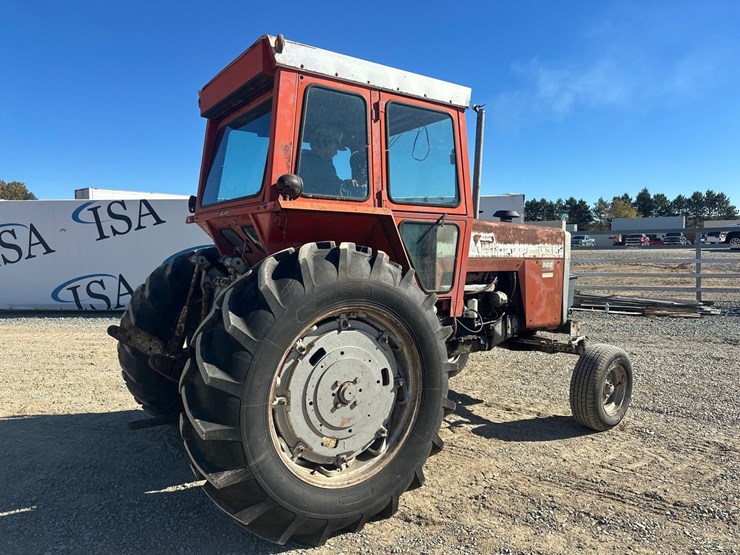 massey-ferguson-1135-image-5