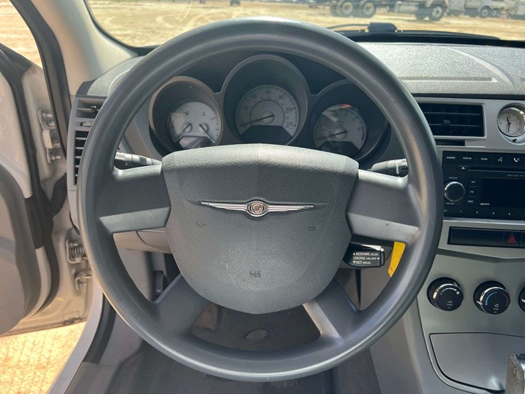 2007-chrysler-sebring-4-door-sedan-(154,138-miles)-image-12
