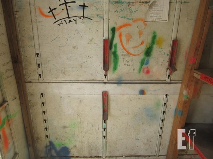 7'-x-91"-x-93"-storage-container-image-8
