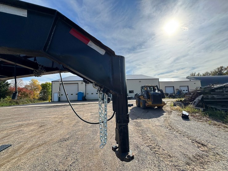 #1956-•-2023-gatormade-tuff-gooseneck-trailer-image-50