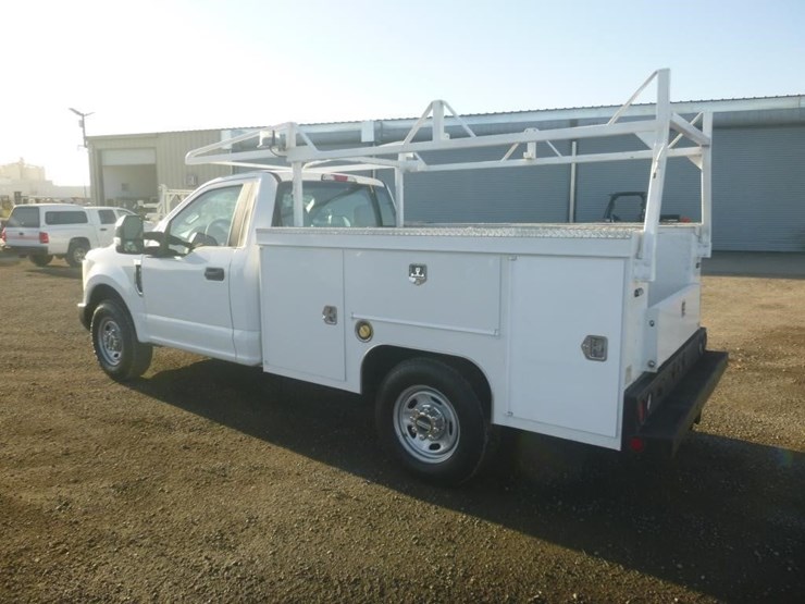 2017-ford-f250-image-4