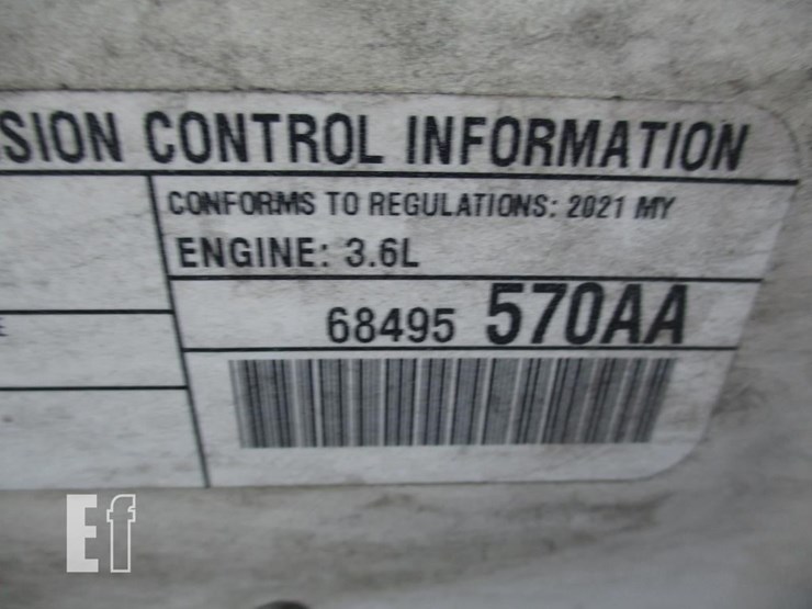 2021-chrysler-300-image-6