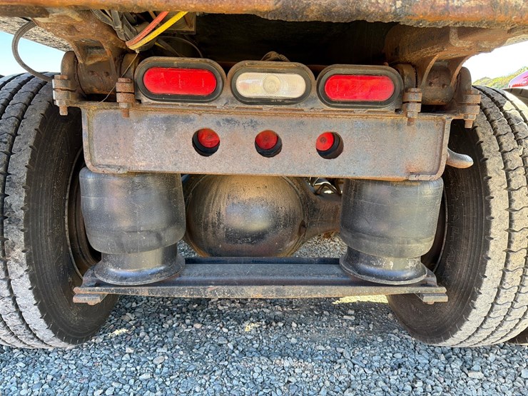 2018-western-star-4700-image-30
