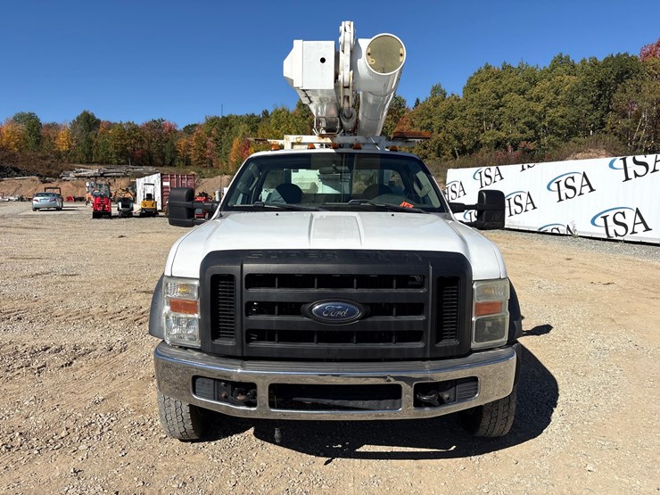 2008-ford-f550-image-8