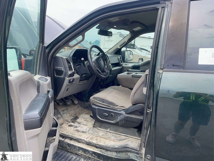 2016-ford-8-ft-image-10