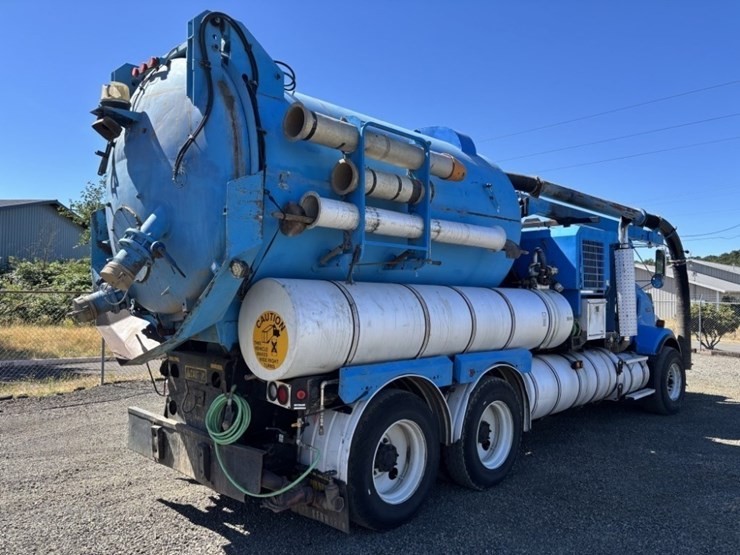 1994-vactor-2115-image-5