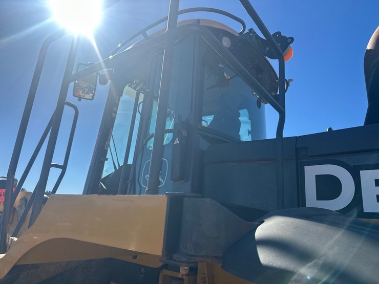 deere-844-image-10