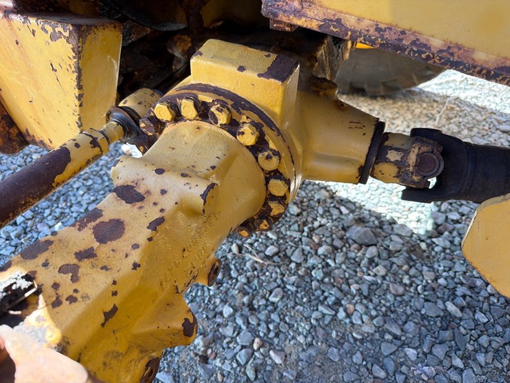 2005-deere-310sg-image-20