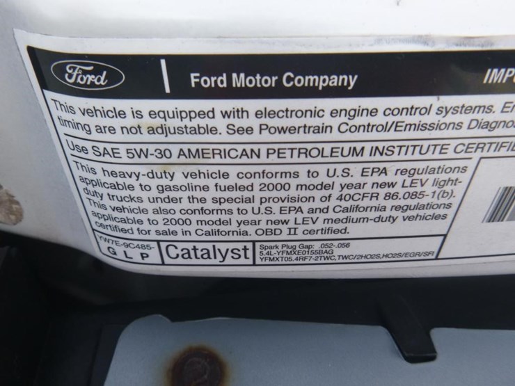 2000-ford-econoline-350-image-9
