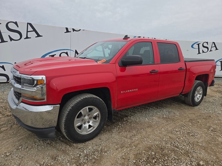 2018-chevrolet-silverado-1500-image-1
