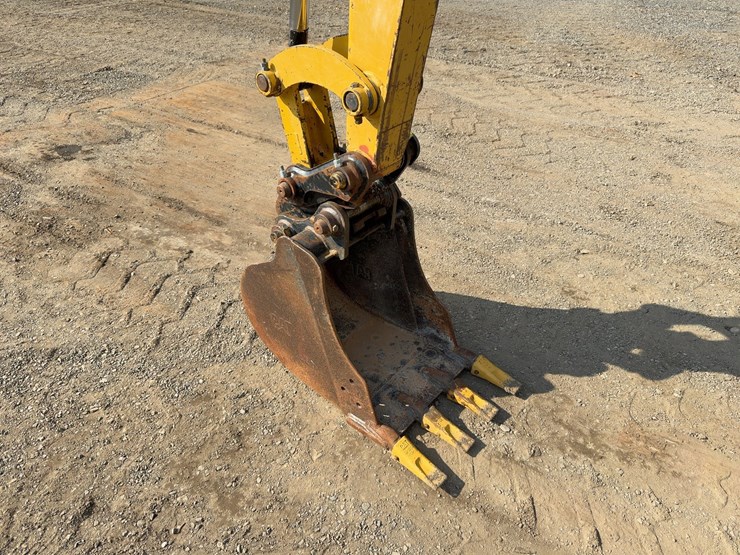 2016-caterpillar-304e2-cr-image-12
