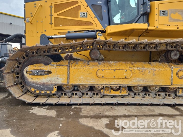 2021-deere-750l-lgp-image-9