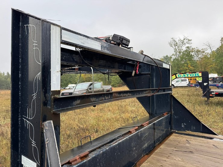 #1947-•-2015-load-max-gooseneck-trailer-image-19