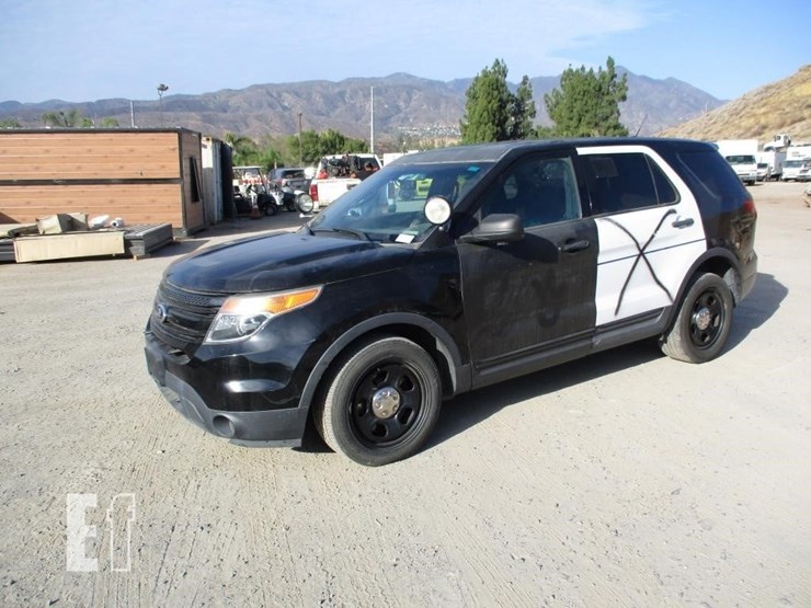 2014-ford-explorer-image-1
