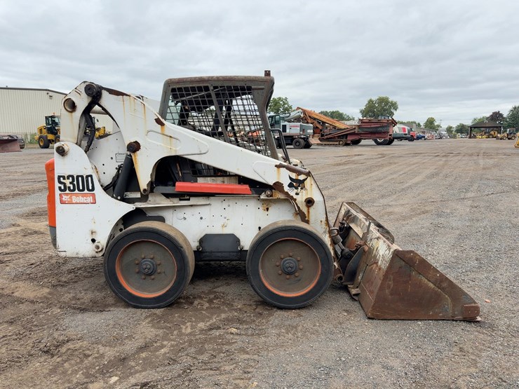 2006-bobcat-s300-image-6