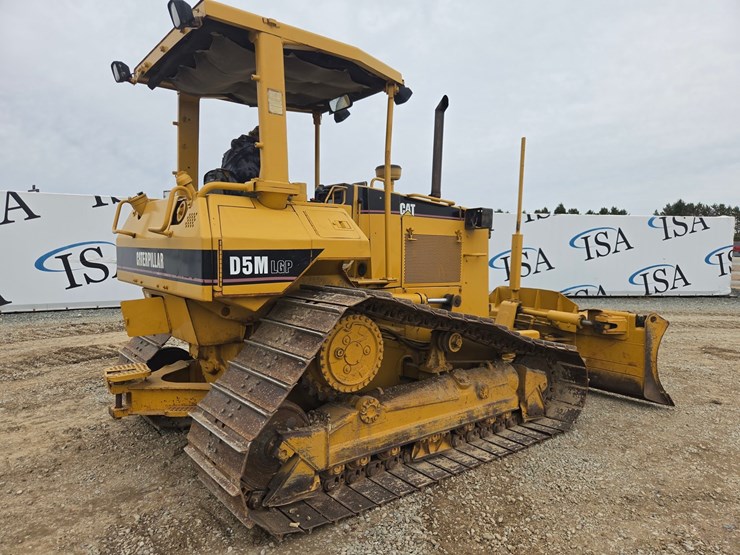 caterpillar-d5m-lgp-image-5