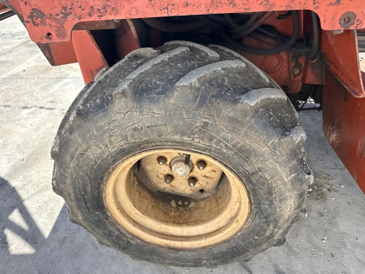 ditch-witch-3500dd-image-48
