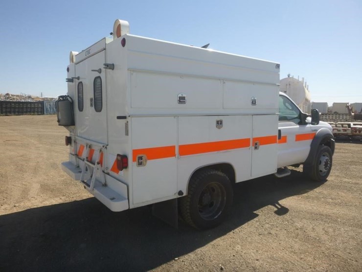 2007-ford-f450-image-3