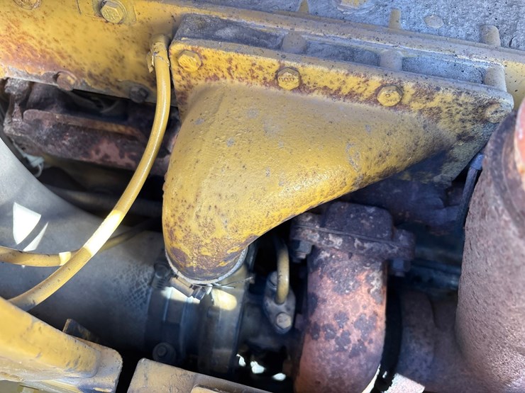 caterpillar-d5m-lgp-image-44