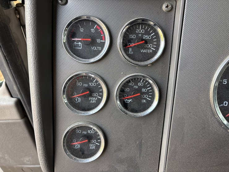 2013-kenworth-t370-image-72