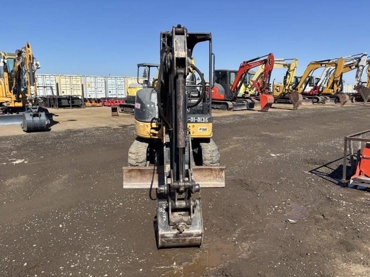 deere-27d-image-6