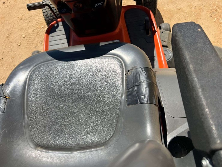 husqvarna-yta24v48-24-hp-48"-riding-lawn-tractor-(473-hours)-image-17