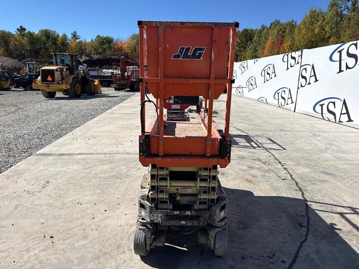 2017-jlg-1932r-image-4