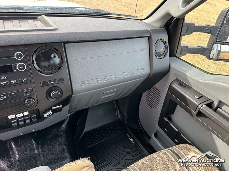 2016-ford-f550-image-11