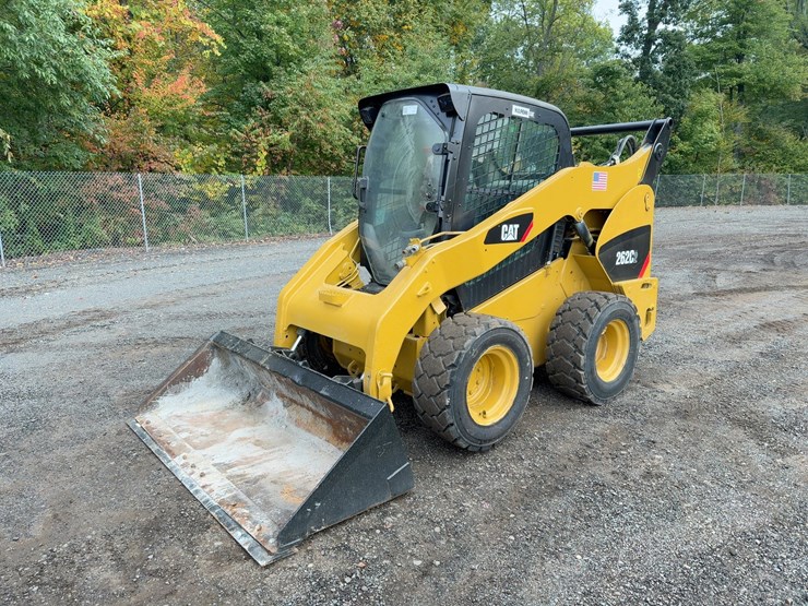 2013-caterpillar-262c2-image-1