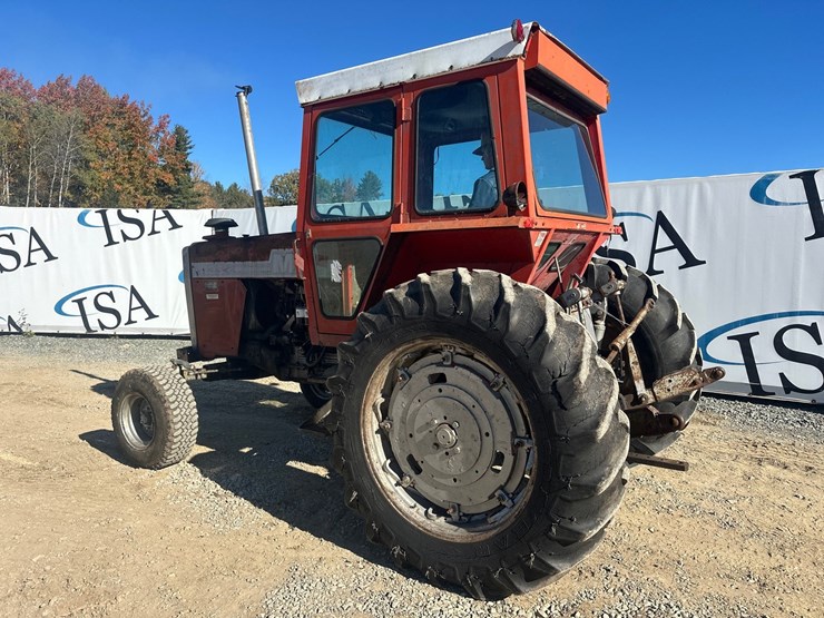massey-ferguson-1135-image-3