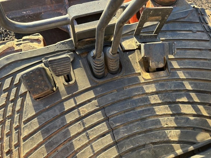kubota-u30-image-36